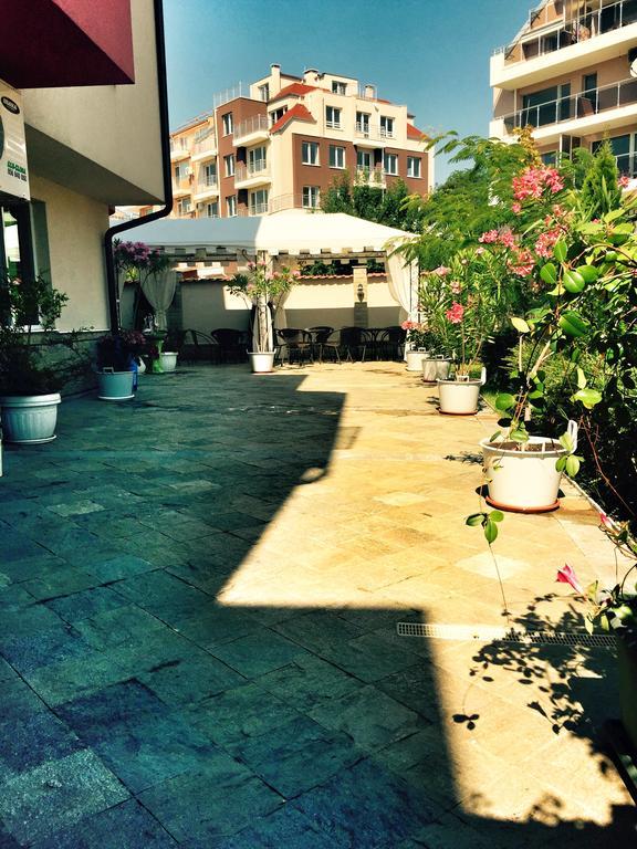 Siena House Hotel โซโซโปล ภายนอก รูปภาพ