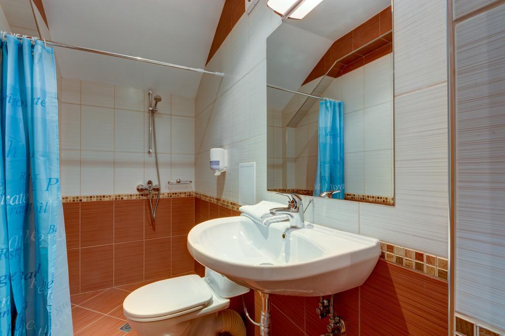 Siena House Hotel โซโซโปล ภายนอก รูปภาพ