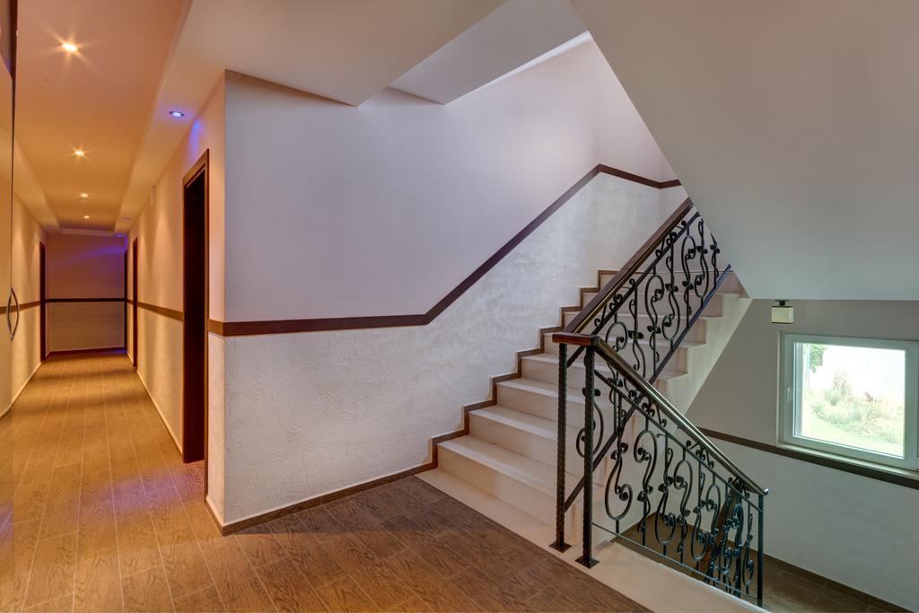 Siena House Hotel โซโซโปล ภายนอก รูปภาพ