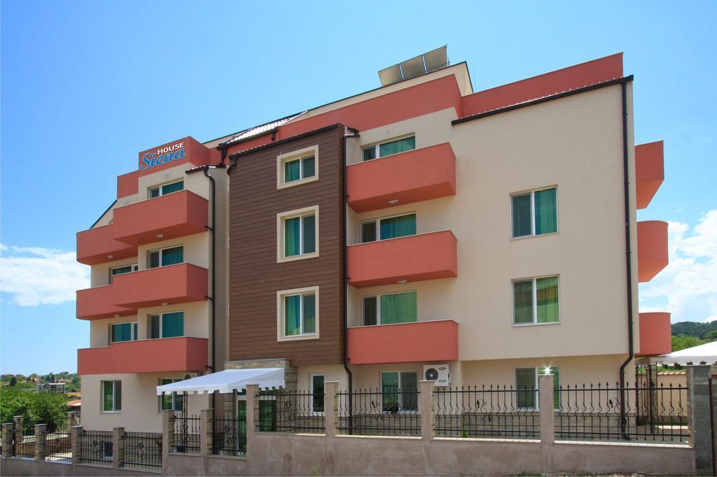 Siena House Hotel โซโซโปล ภายนอก รูปภาพ